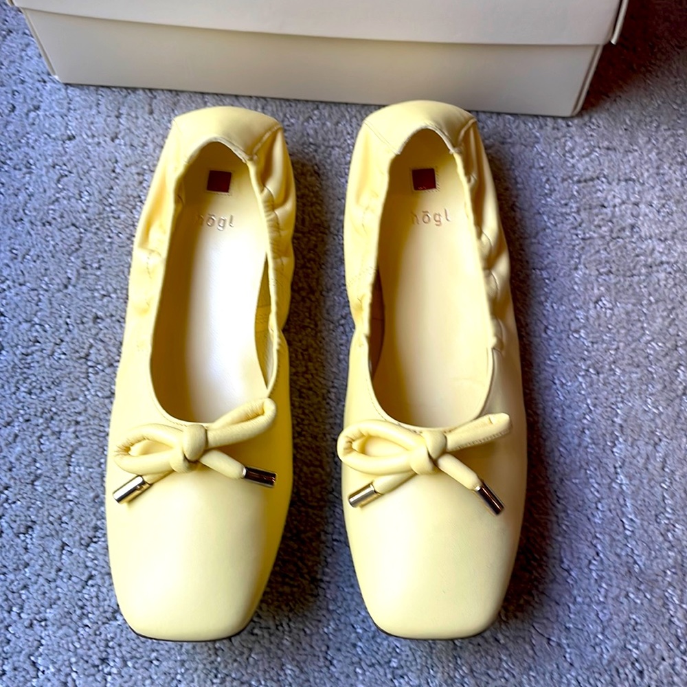 Pale Yellow Luxury Ballerina Shoes